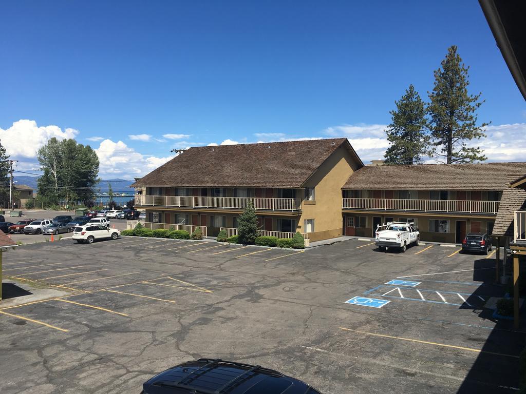 Howard Johnson By Wyndham South Lake Tahoe Hotel Exterior photo